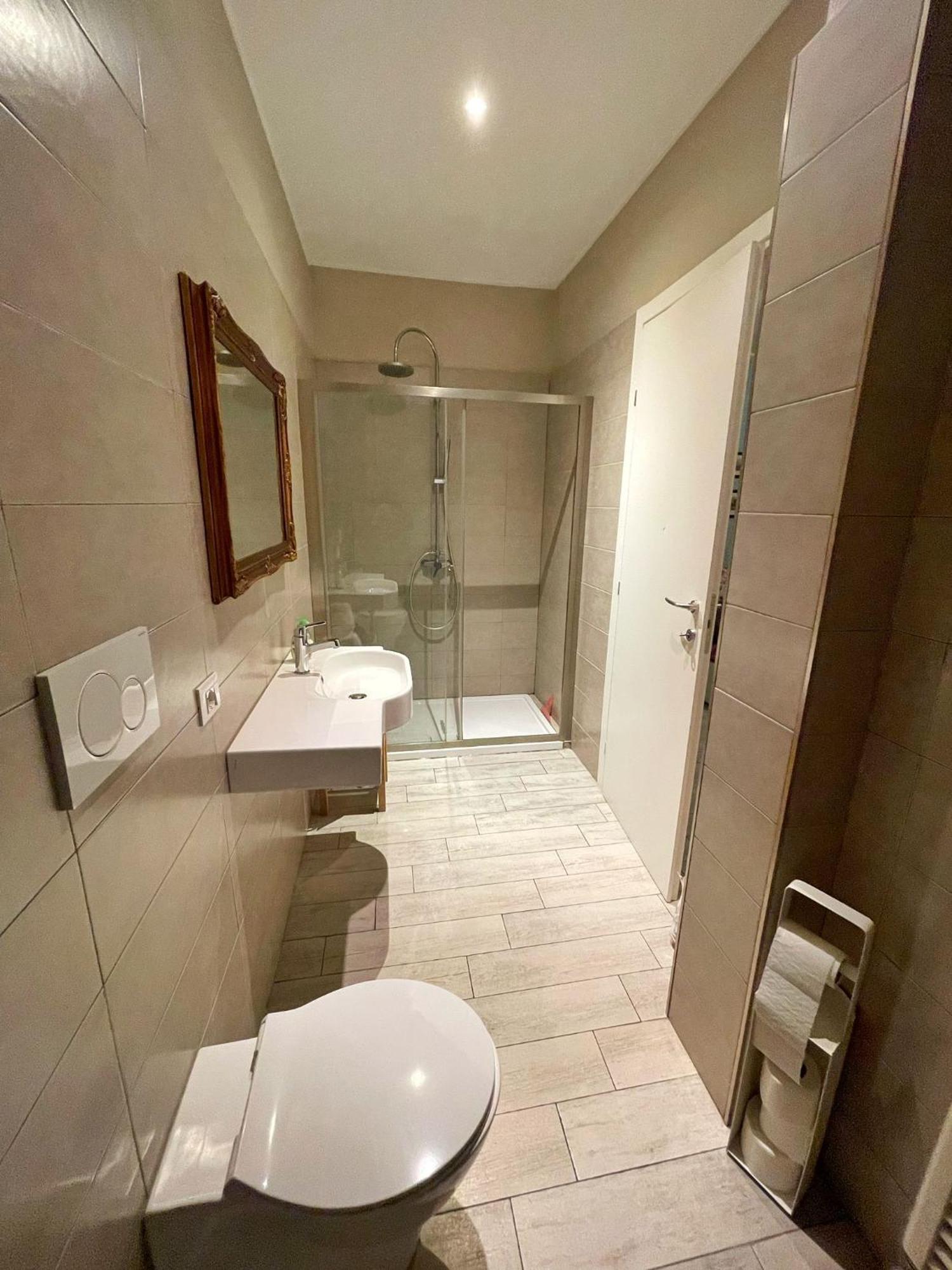 Alla Scaletta - Stanze Con Bagno Privato E Wifi A Pochi Passi Dal Duomo Mirandola Exteriér fotografie
